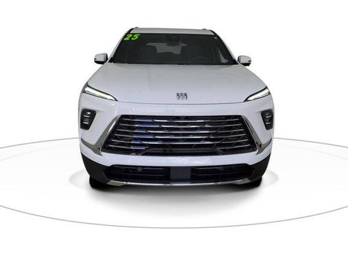 2025 Buick Enclave Preferred FWD