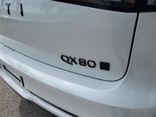 2025 INFINITI QX80 AUTOGRAPH AWD