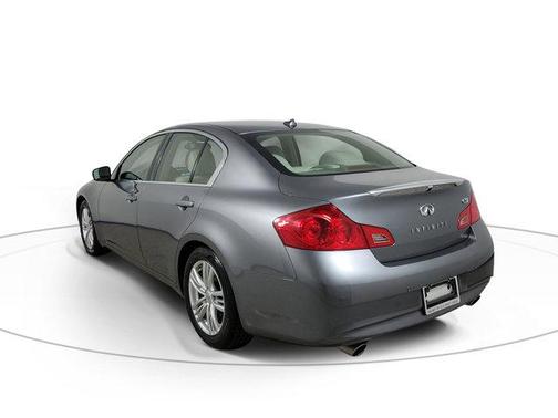 2013 INFINITI G37 Journey