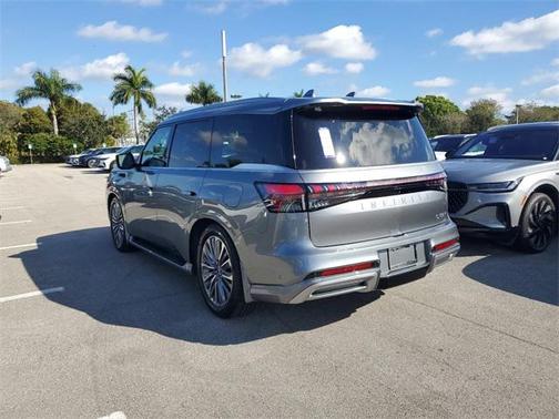 2025 INFINITI QX80 SENSORY AWD