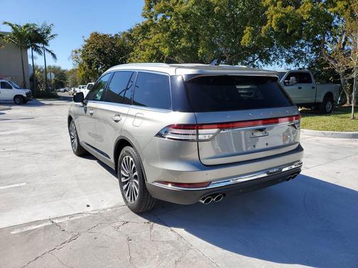 2023 Lincoln Aviator Standard RWD