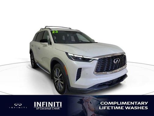2023 INFINITI QX60 SENSORY