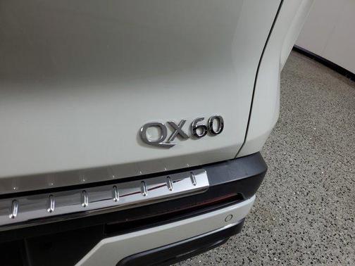 2023 INFINITI QX60 SENSORY