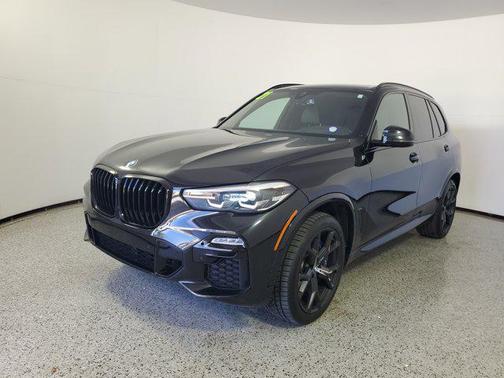 2021 BMW X5 M50i
