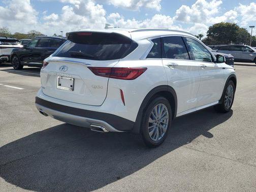 2025 INFINITI QX50 Luxe AWD