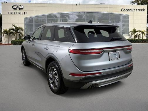 2024 Lincoln Corsair Premiere