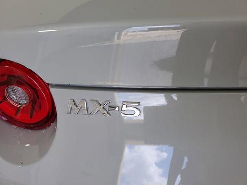 2024 Mazda MX-5 Miata RF Grand Touring