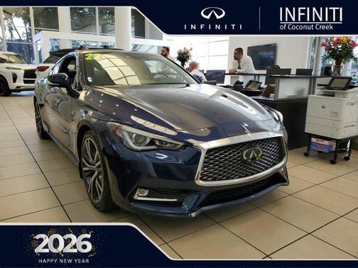 2022 INFINITI Q60 LUXE