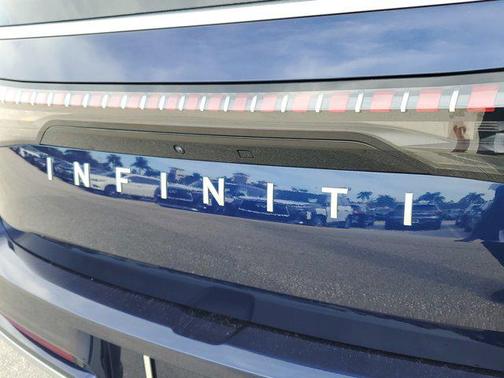 2025 INFINITI QX80 PURE AWD