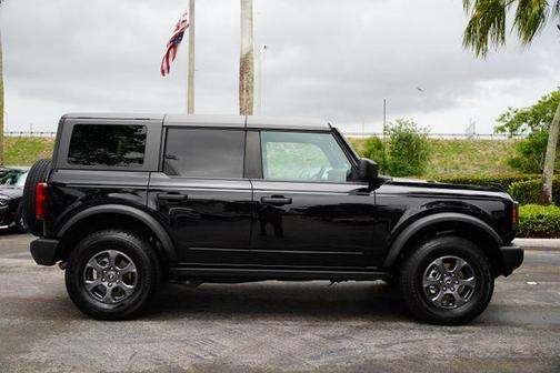 Shadow Black 2024 Ford Bronco Big Bend