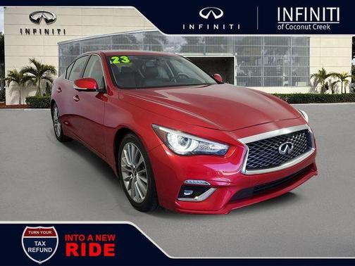 2023 INFINITI Q50 LUXE