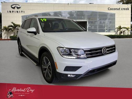 Pure White 2019 Volkswagen Tiguan 2.0T SEL