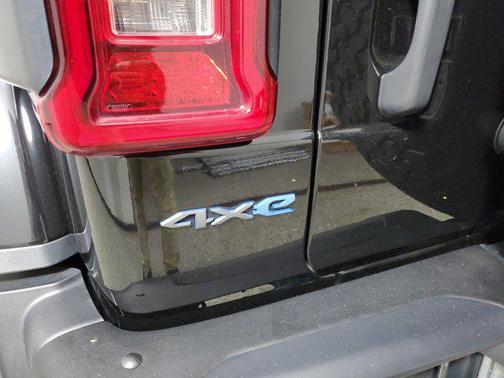 2024 Jeep Wrangler 4xe Rubicon X