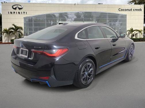 Black Sapphire Metallic 2024 BMW i4 Gran Coupe eDrive40