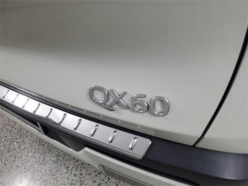 2022 INFINITI QX60 SENSORY