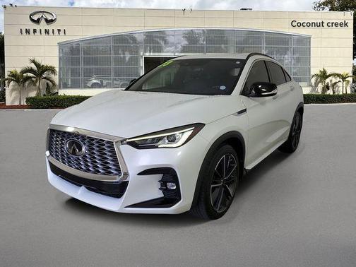 Radiant White 2023 INFINITI QX55 LUXE