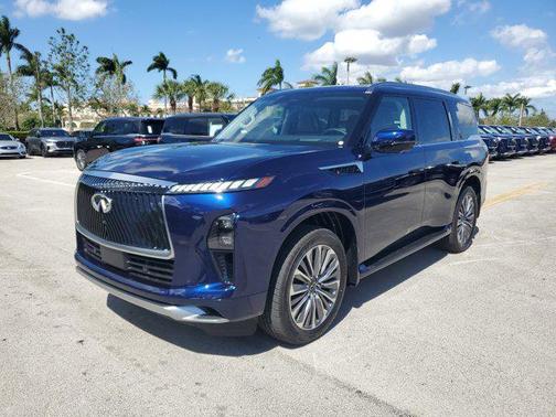 2025 INFINITI QX80 SENSORY AWD