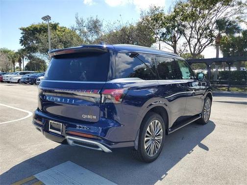 2025 INFINITI QX80 SENSORY AWD