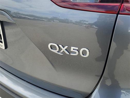 2025 INFINITI QX50 Luxe AWD