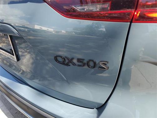 2023 INFINITI QX50 SPORT