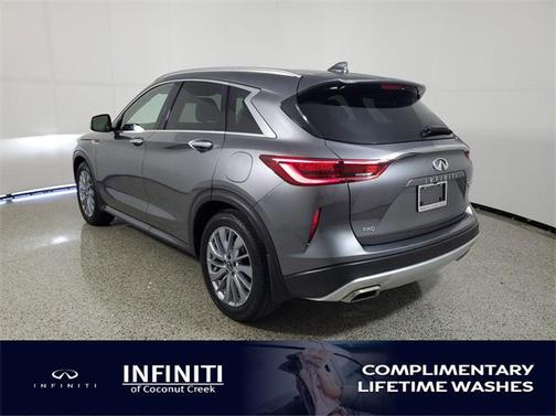 2023 INFINITI QX50 LUXE AWD