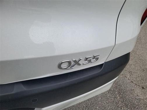2025 INFINITI QX55 LUXE
