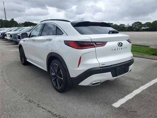 2025 INFINITI QX55 LUXE