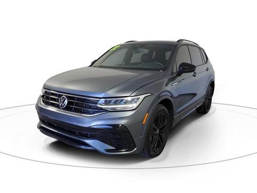 2022 Volkswagen Tiguan 2.0T SE R-Line Black