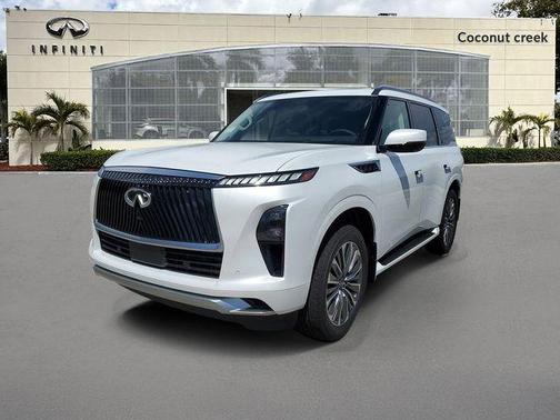 Radiant White 2026 INFINITI QX80 Luxe