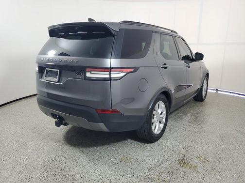 2017 Land Rover Discovery SE