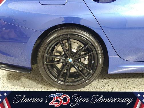 Portimao Blue Metallic 2021 BMW 330 i