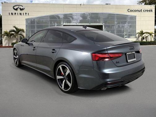 Daytona Gray Pearl Effect 2023 Audi A5 Sportback 45 S Line Prestige