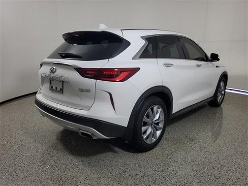 2022 INFINITI QX50 PURE AWD