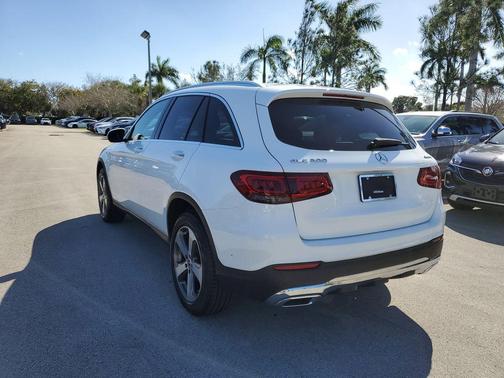 2022 Mercedes-Benz GLC 300 Base 4MATIC