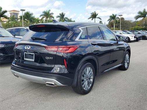 2025 INFINITI QX50 Luxe AWD
