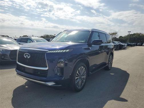 2025 INFINITI QX80 Luxe