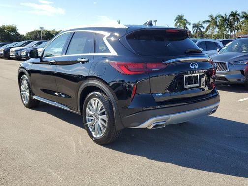 2025 INFINITI QX50 Luxe AWD
