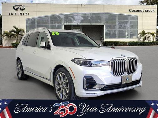 White Metallic 2020 BMW X7 xDrive40i