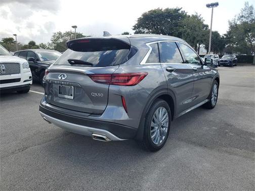 2025 INFINITI QX50 Luxe AWD