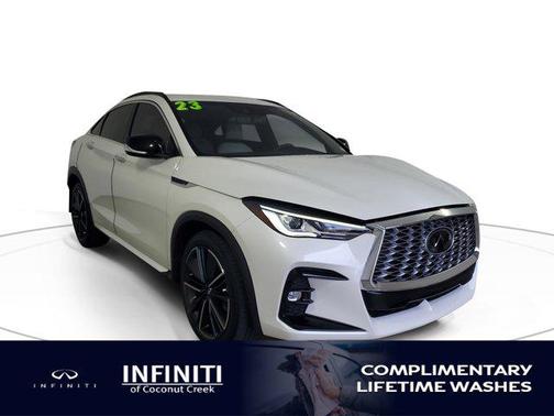 2023 INFINITI QX55 LUXE
