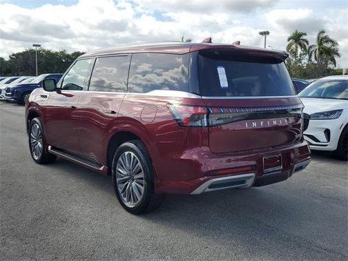 2025 INFINITI QX80 Luxe