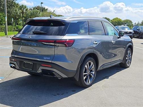 2025 INFINITI QX60 Luxe