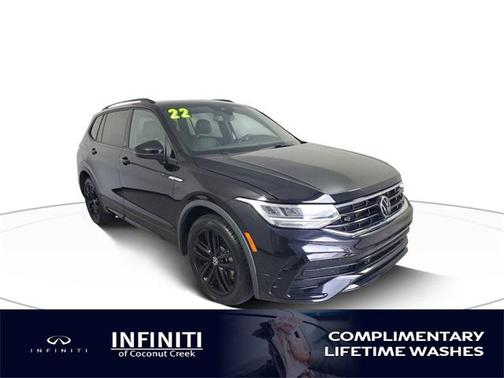 2022 Volkswagen Tiguan 2.0T SE R-Line Black