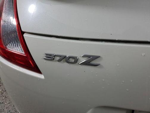 2018 Nissan 370Z Base