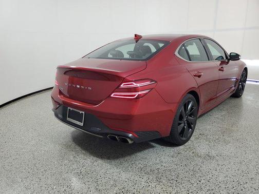 2023 Genesis G70 2.0T RWD
