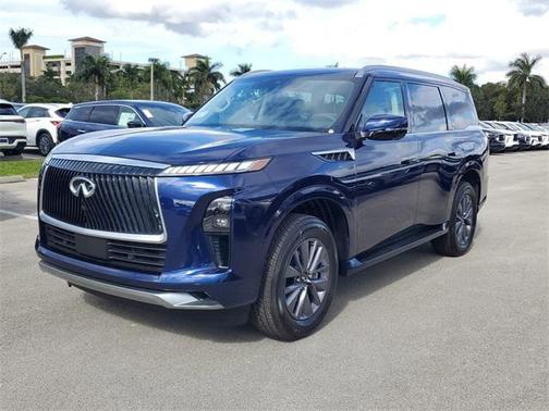 2025 INFINITI QX80 PURE