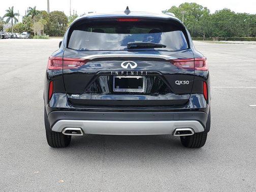 2025 INFINITI QX50 Luxe AWD