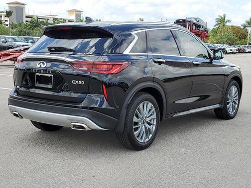 2025 INFINITI QX50 Luxe AWD