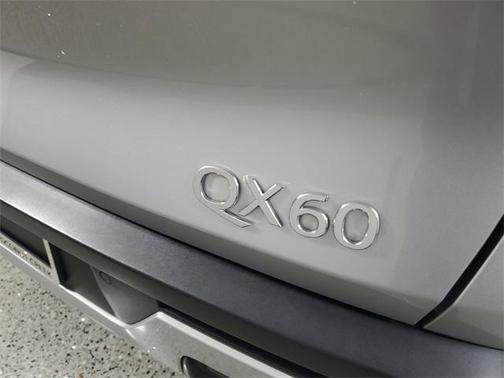 2023 INFINITI QX60 Pure