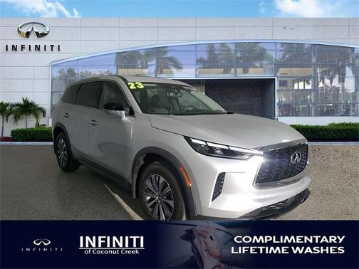 2023 INFINITI QX60 Pure